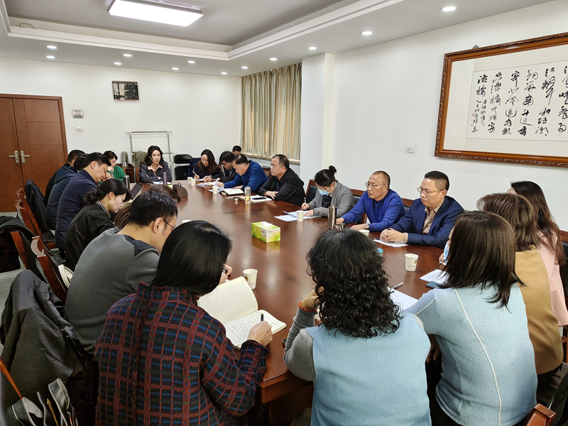            市政协教科卫体委员会召开界别委员述职会        